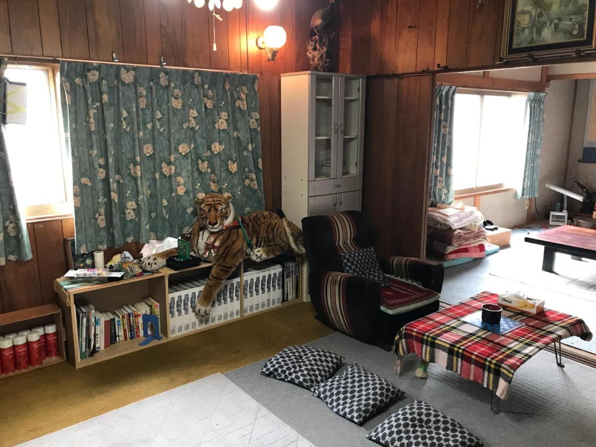 Guest House Salt Beach Yokkaichi Exterior photo